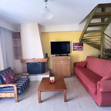 Maisonette Sea View , Finikounda Екстериор снимка