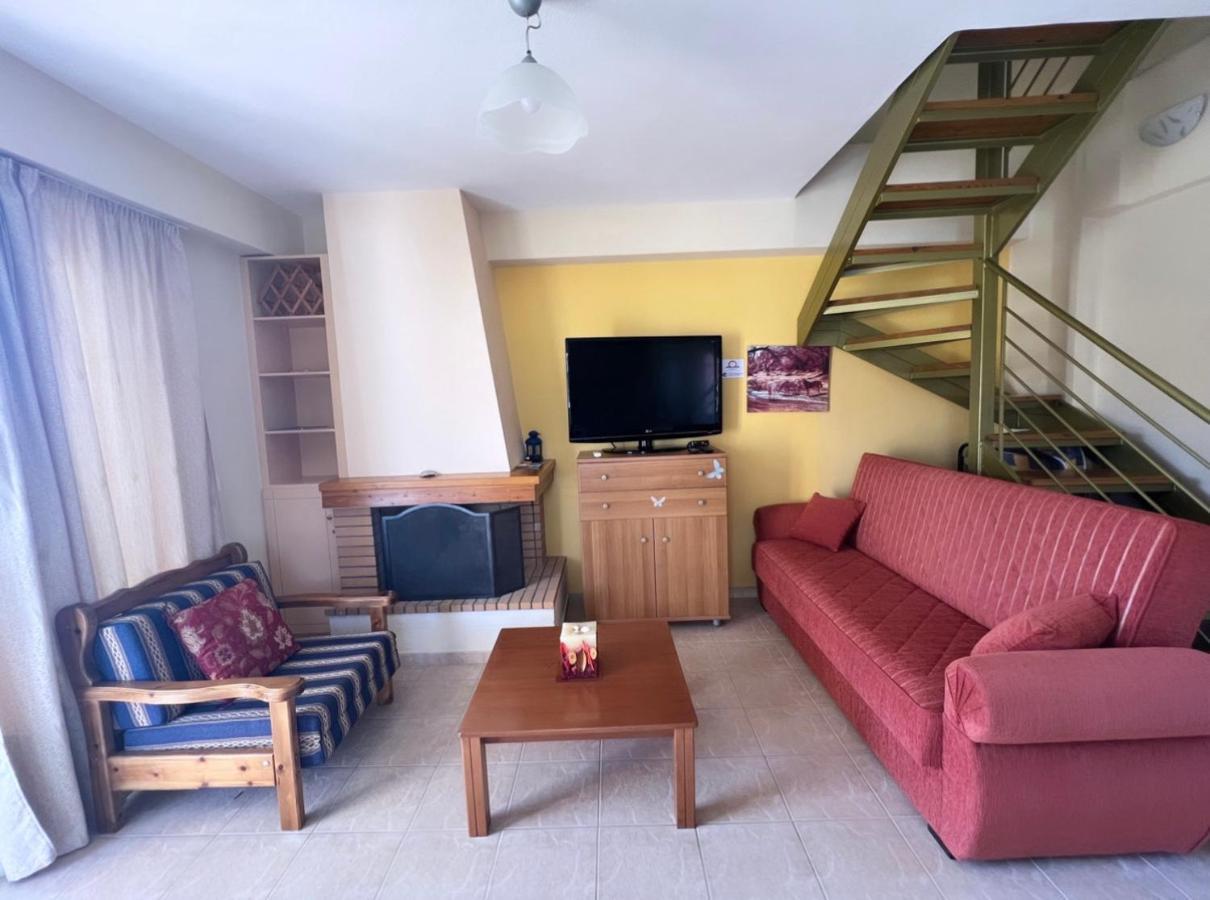 Maisonette Sea View , Finikounda Екстериор снимка