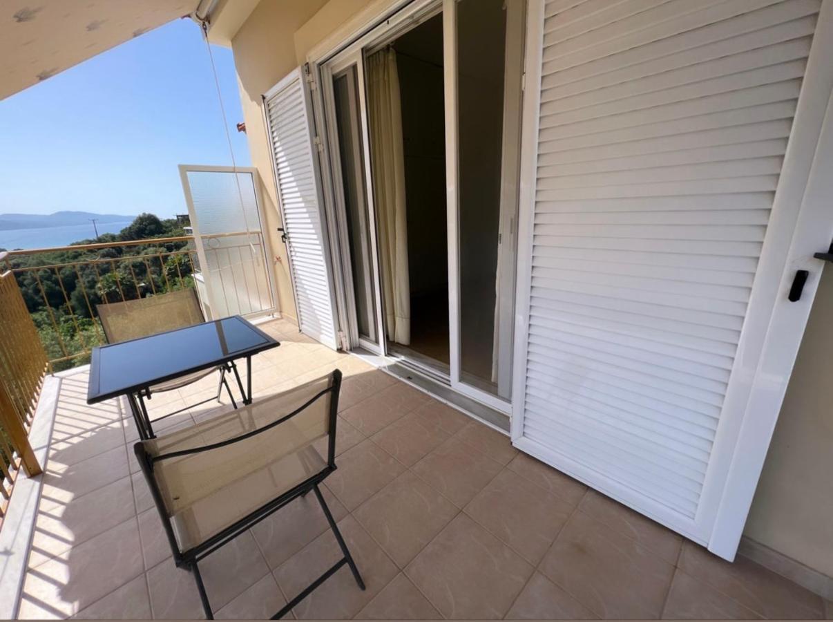 Maisonette Sea View , Finikounda Екстериор снимка